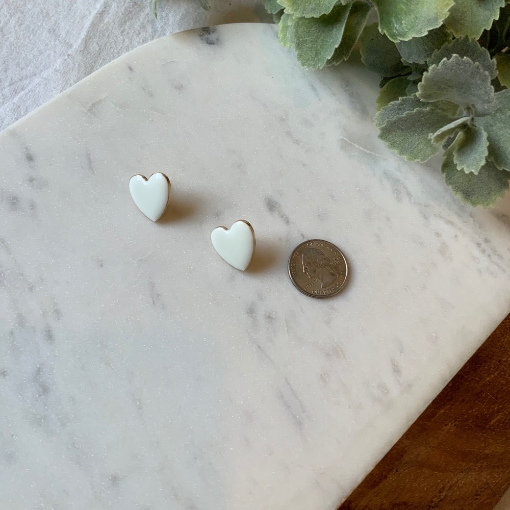 The Monroe - White Stud Heart Earrings - Picture 2 of 5